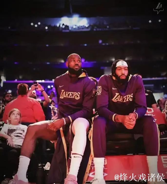 浓眉37+9詹姆斯20+8+11 湖人惜败活塞近4场输3场